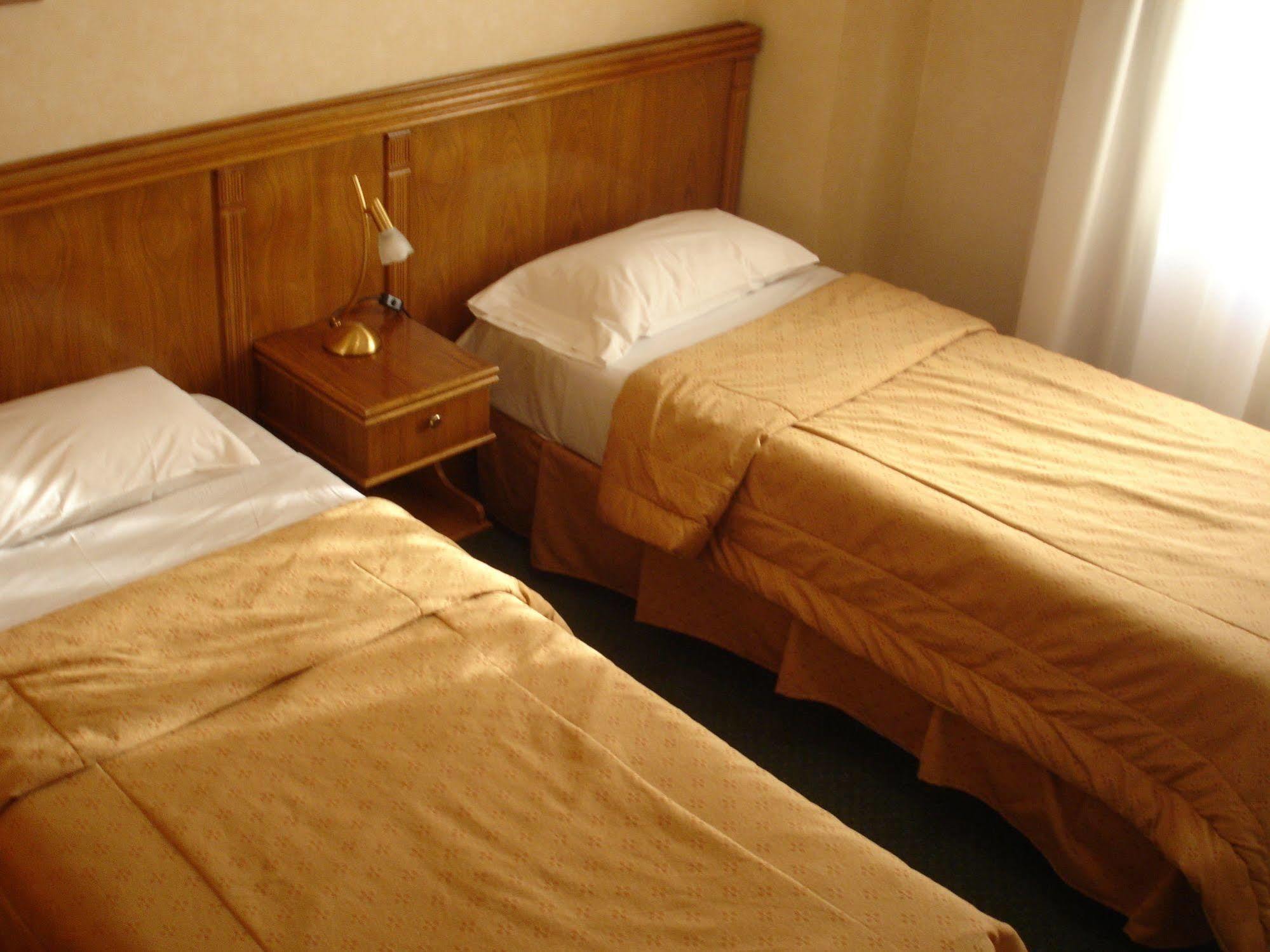 Altezza Apart Suites Mendoza Kültér fotó
