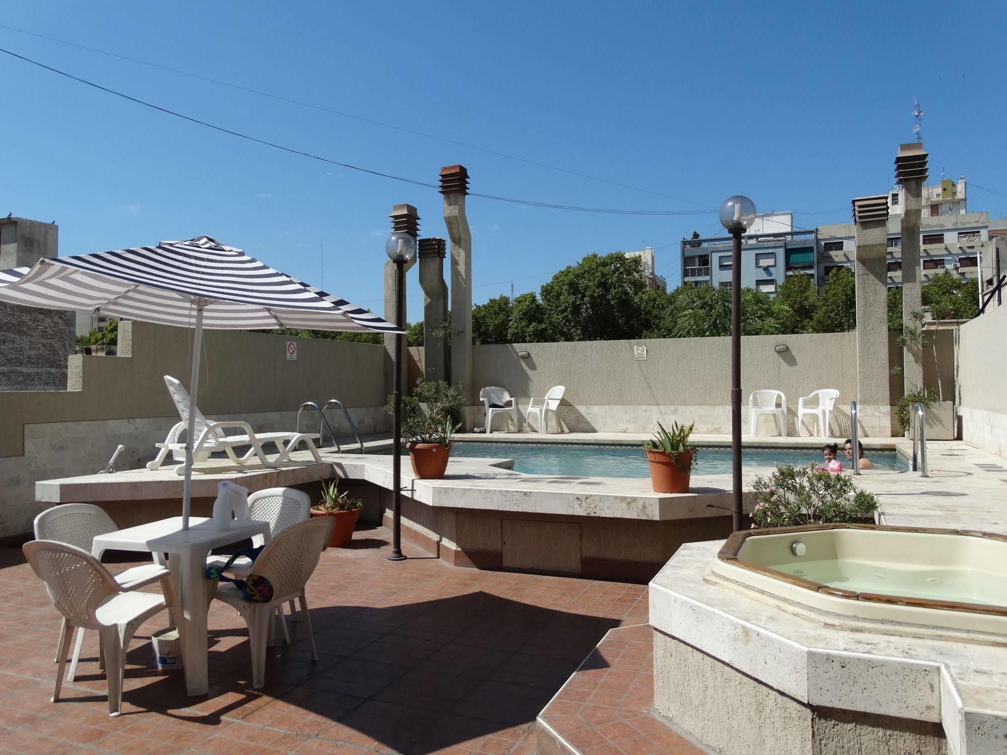 Altezza Apart Suites Mendoza Kültér fotó