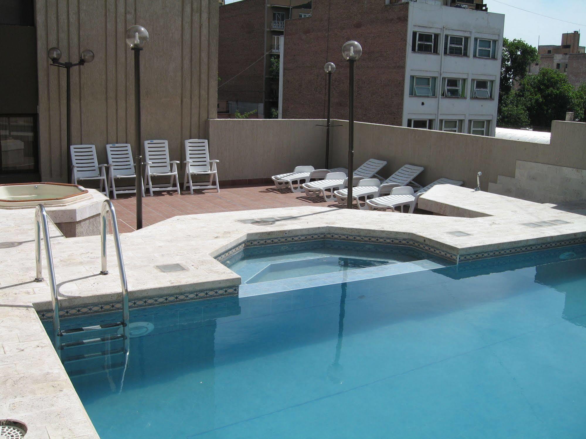 Altezza Apart Suites Mendoza Kültér fotó